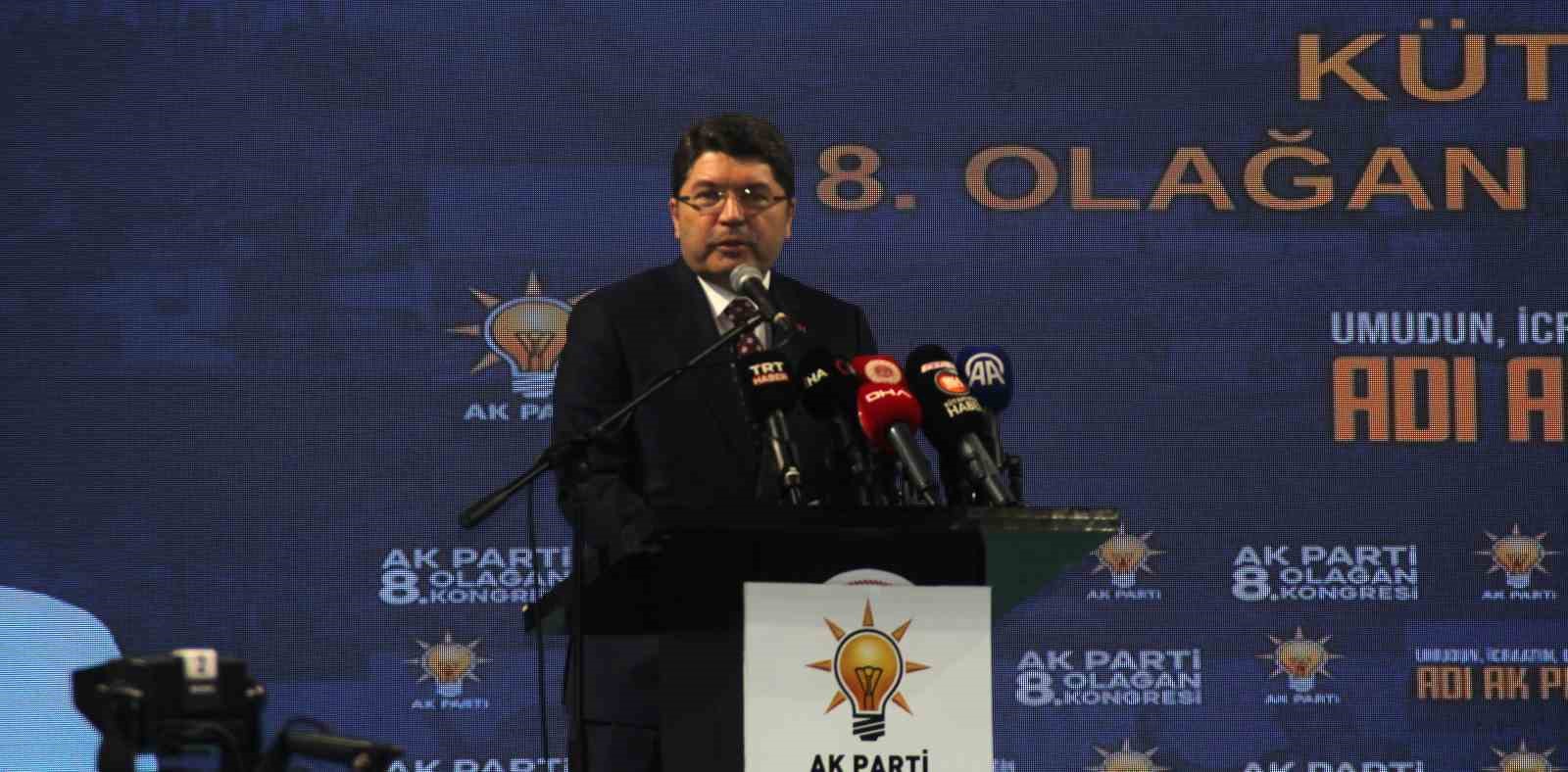 Adalet Bakanı Yılmaz Tun&ccedil;: "Muhalefetin siyaseti, kırmızı kart siyasetidir&rdquo;
