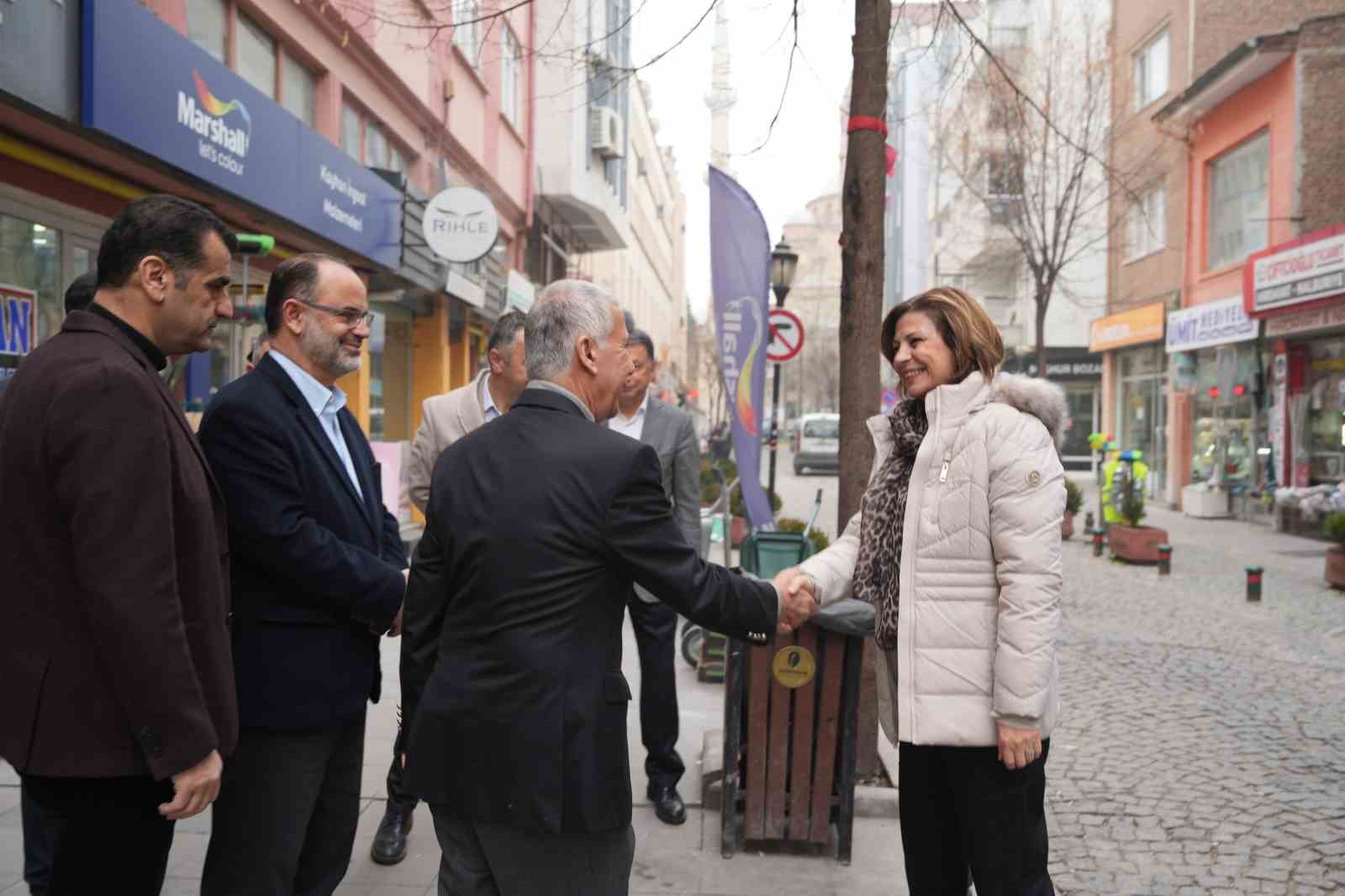 Başkan &Uuml;nl&uuml;ce, Eskişehir Dost Dernekler Federasyonu&rsquo;nu ziyaret etti
