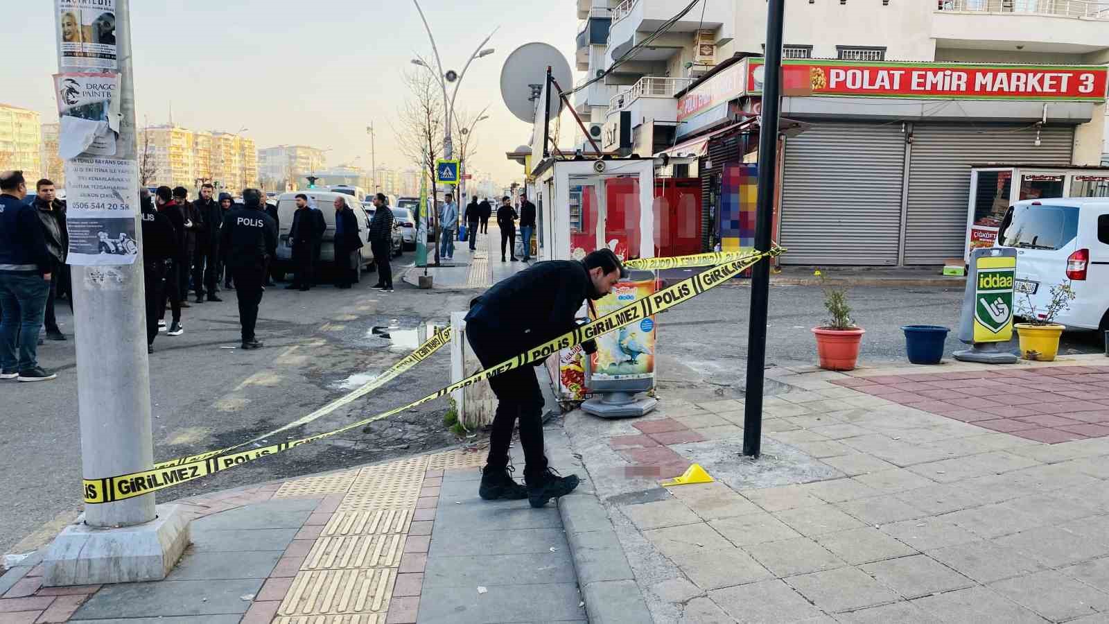 Diyarbakır’da silahlı kavgada bir kadın ağır yaralandı