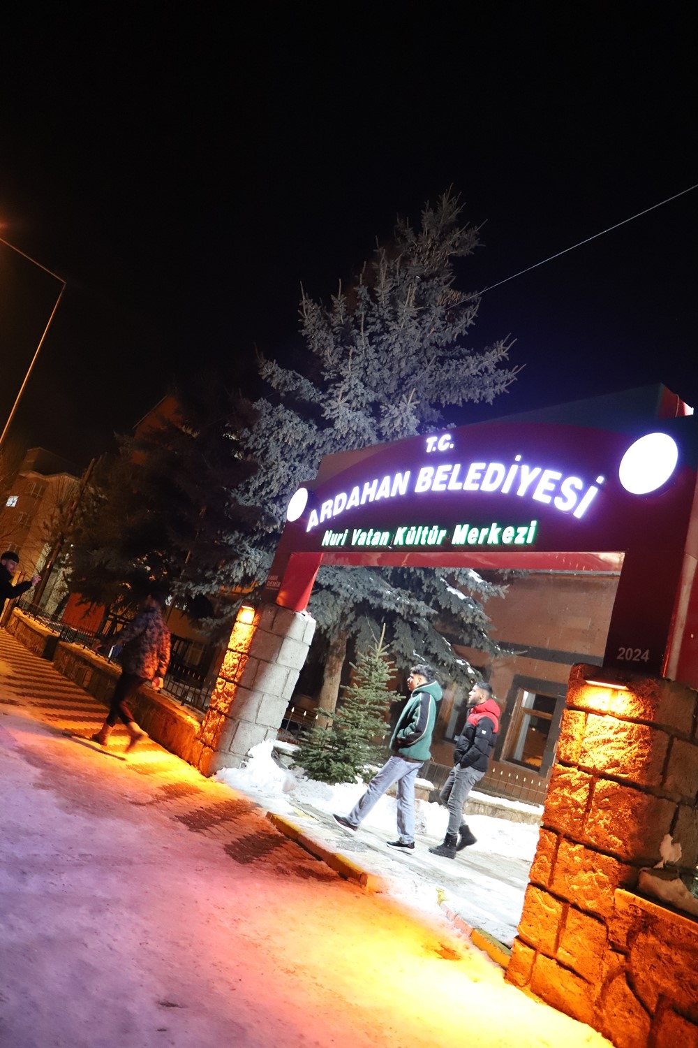 Ardahan Belediyesi &lsquo;Nuri Vatan K&uuml;lt&uuml;r merkezi&rsquo;, t&uuml;m sanat dallarında kursiyerlere eğitim veriyor
