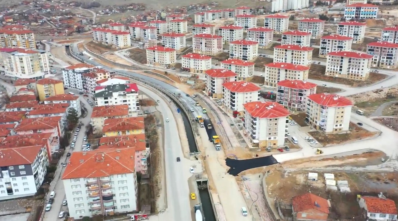 Başkan Sami Er: "G&uuml;ney kuşak yolu trafik y&uuml;k&uuml;n&uuml; hafifletecek"
