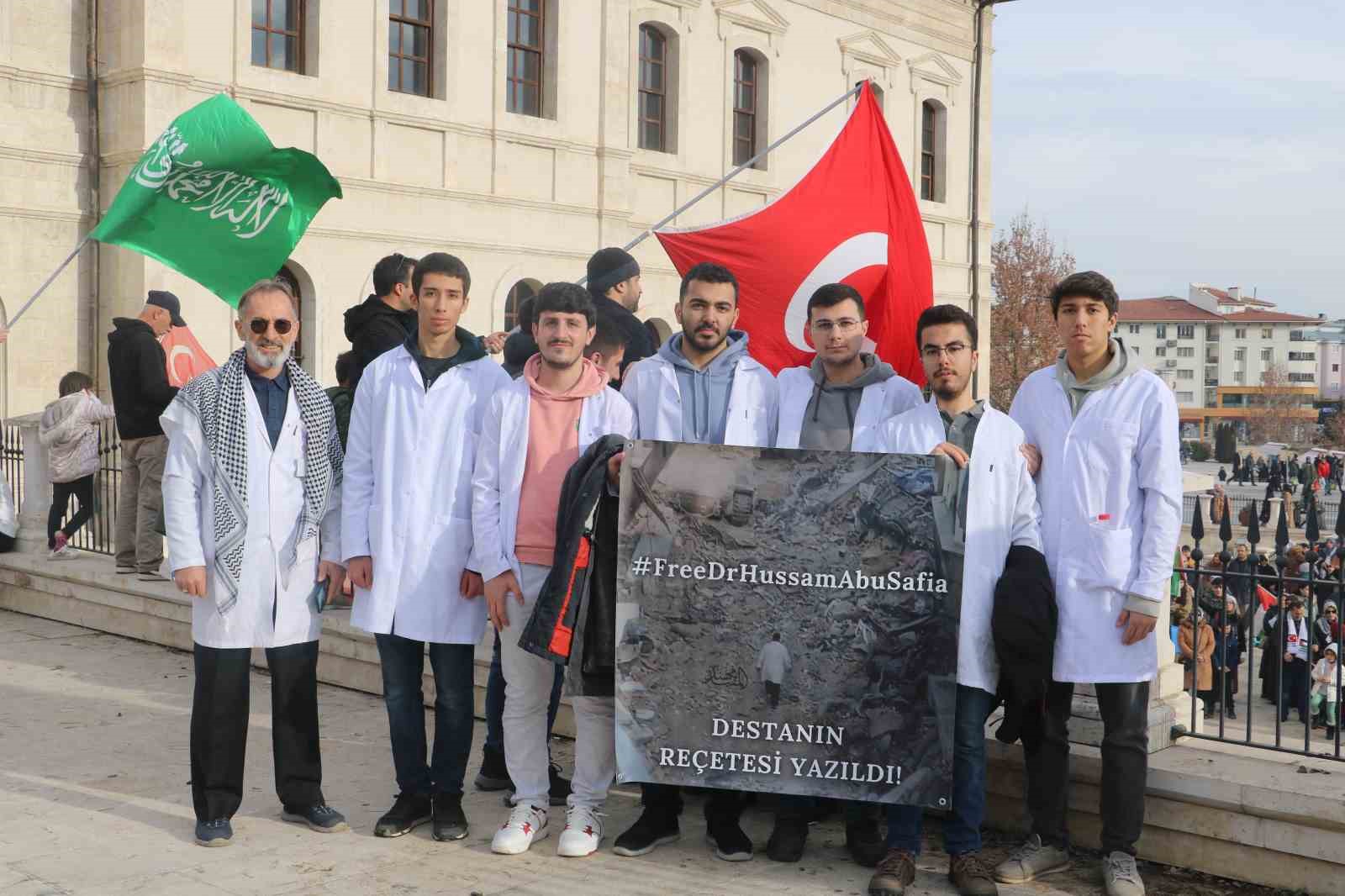 &Uuml;niversite &ouml;ğrencilerinden Filistin&rsquo;e destek

