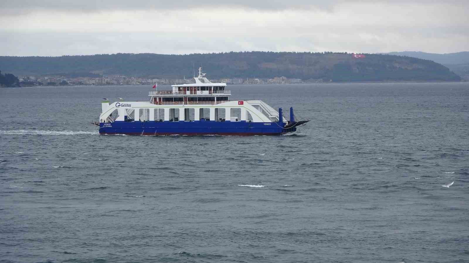 Gökçeada ve Bozcaada’ya bazı feribot seferleri iptal edildi
