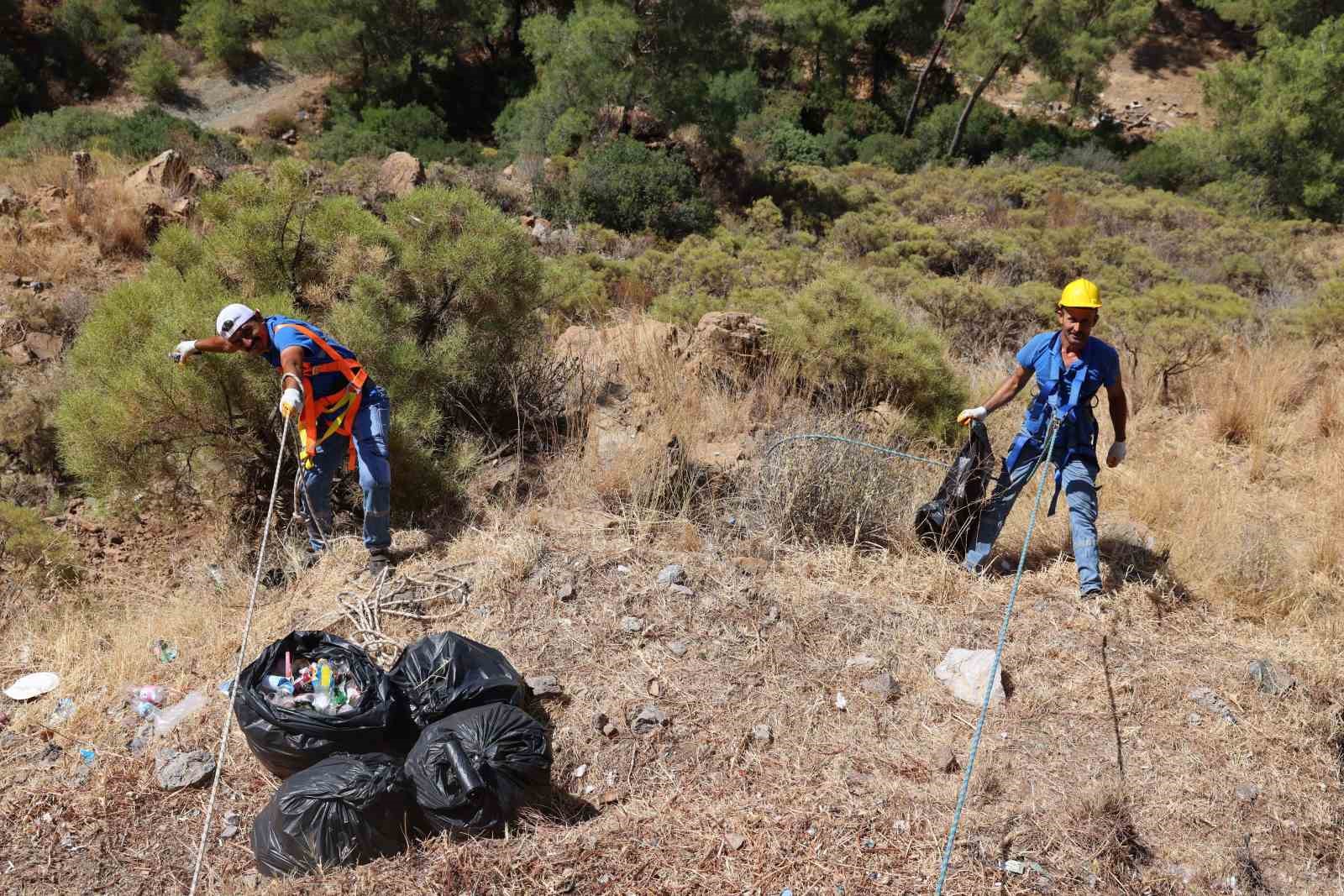 Marmaris’te çevre temizliği seferberliği