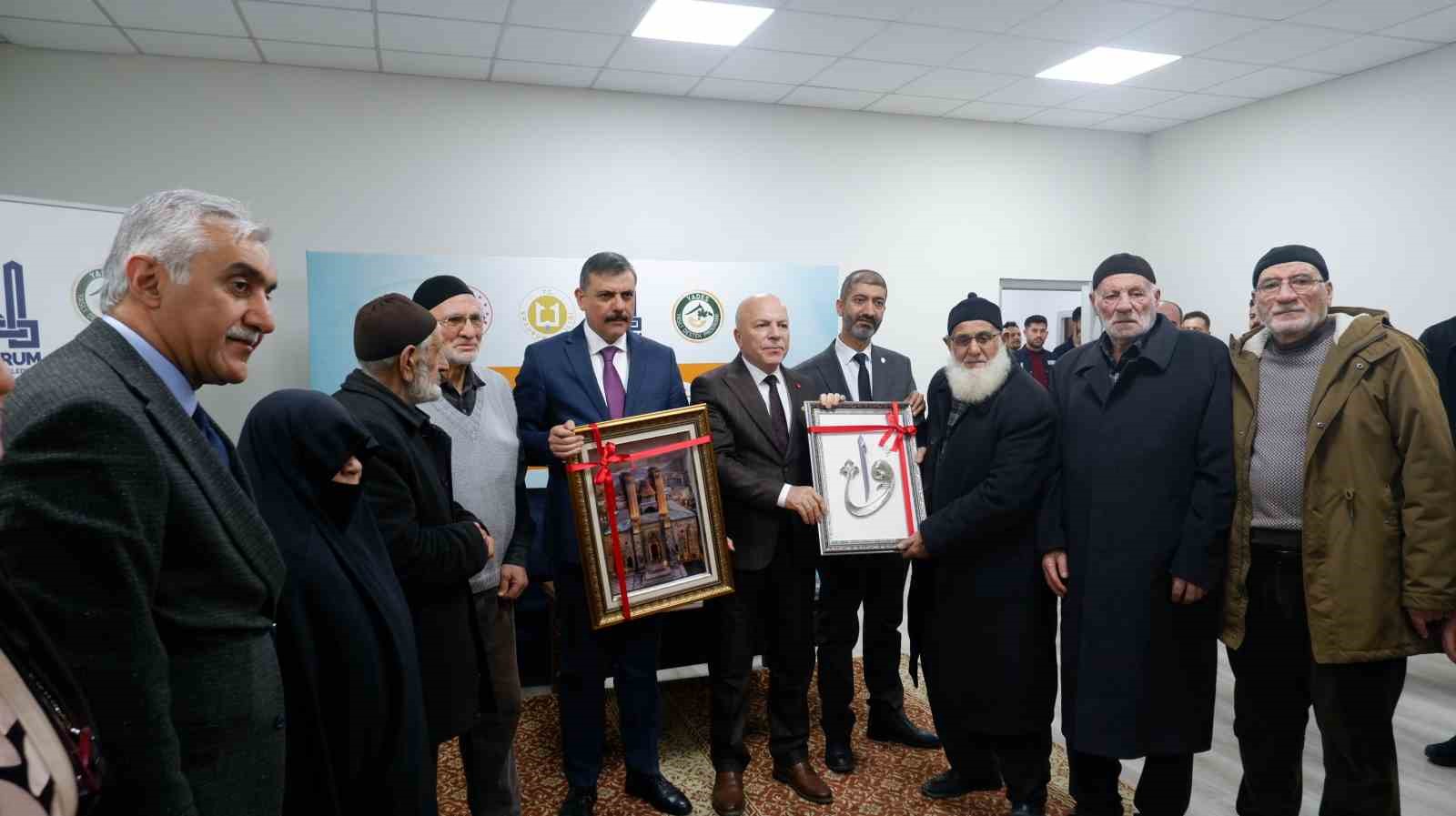 Yaşayan değerlere vefa
