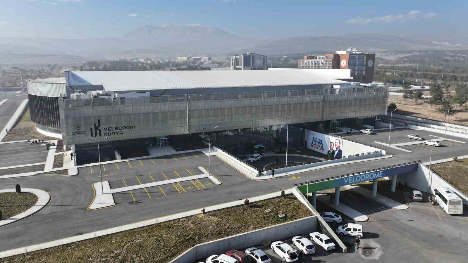 Başkan Altay: &ldquo;Konya&rsquo;nın sporla ve bisikletle anılması i&ccedil;in yoğun bir şekilde &ccedil;alışmaya devam edeceğiz&rdquo;
