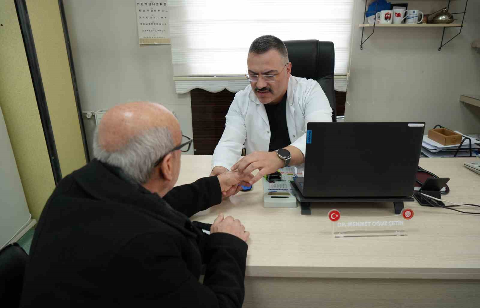 Aile hekimleri hastanelerden doğrudan tetkik isteyebilecek
