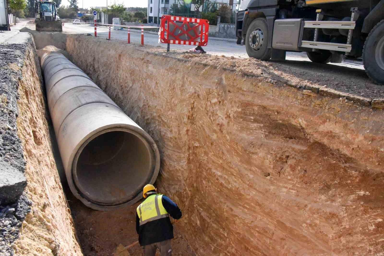 MESKİ, Tarsus’ta altyapı yenileme çalışmalarına devam ediyor
