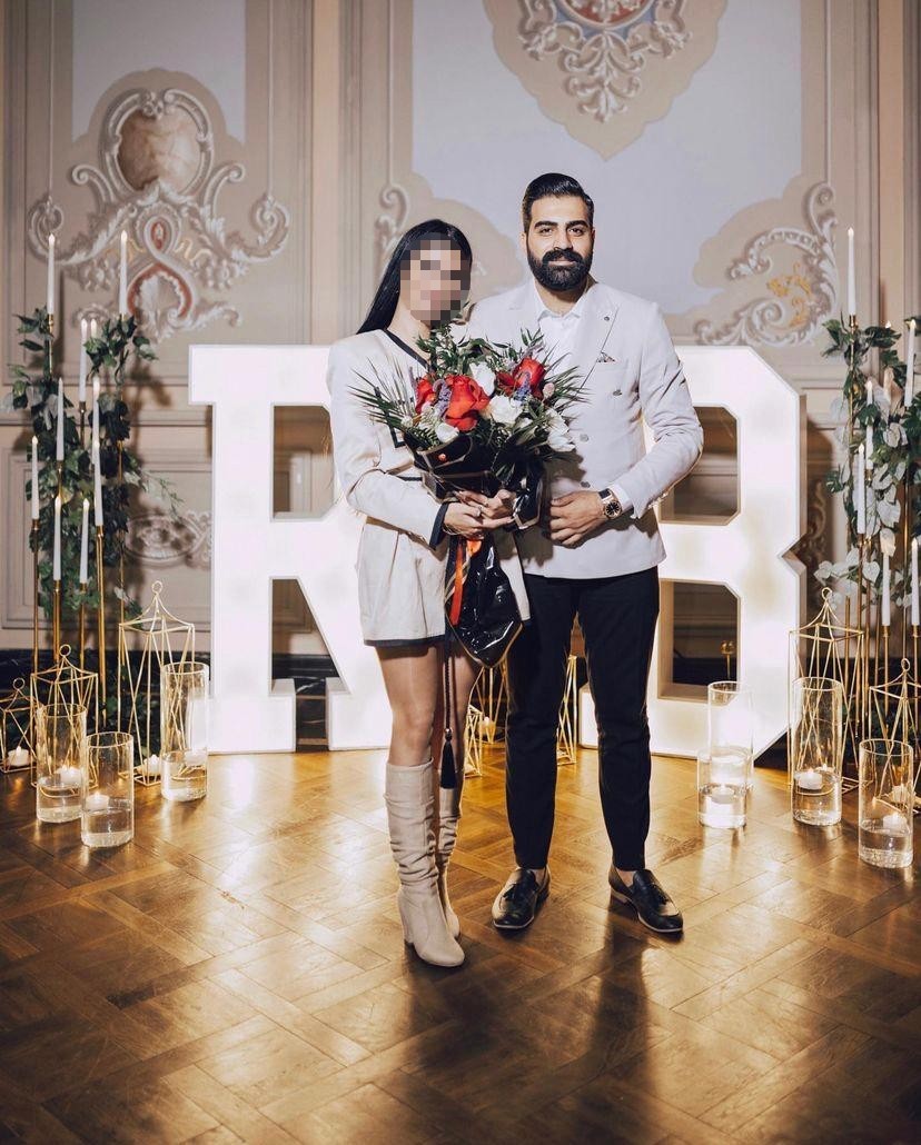 Devre m&uuml;lk firmasına ait verileri &ccedil;alarak dolandırıcılık yapan &ccedil;ete hakim karşısında
