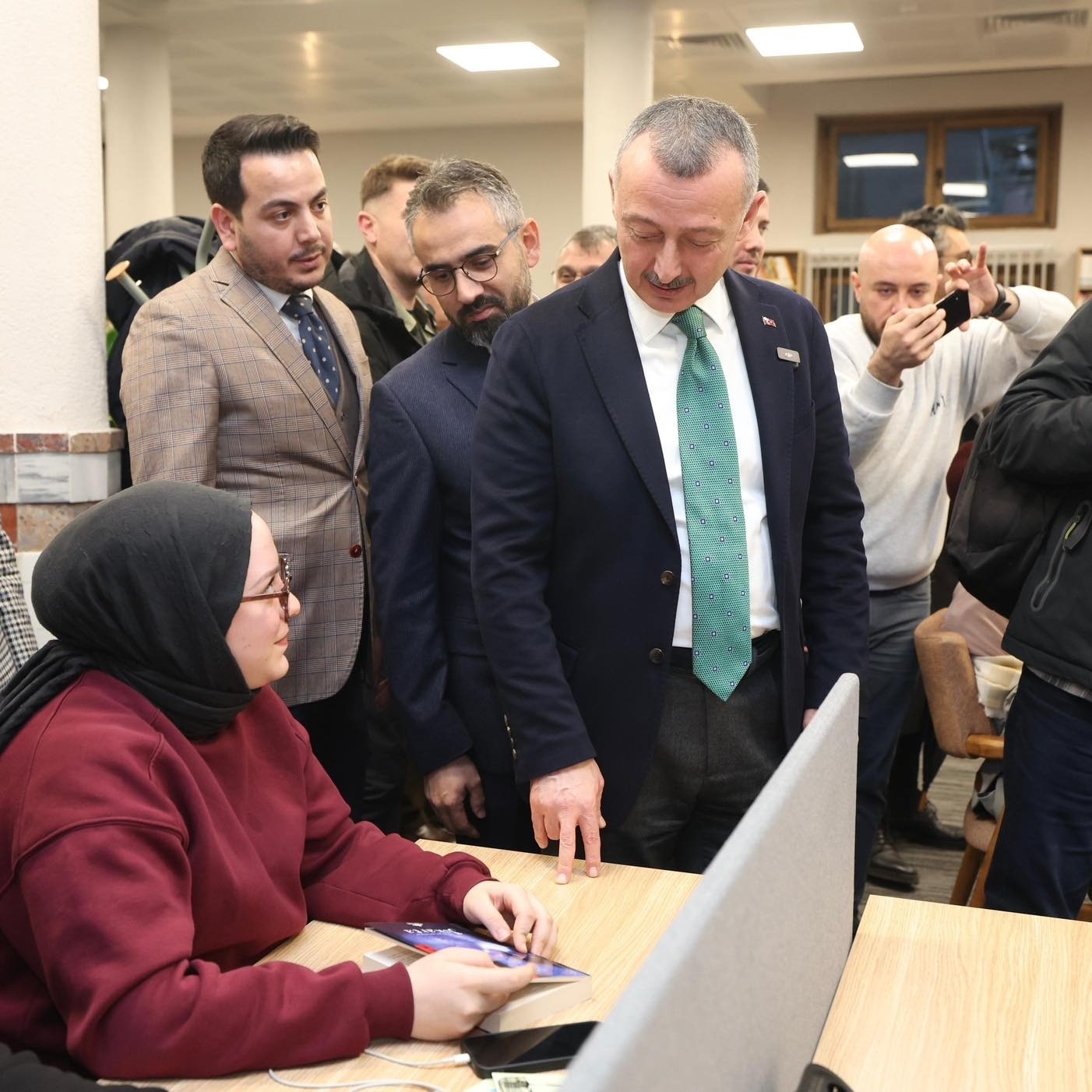 Temelleri 1937 yılında atılan Kocaeli’nin simge binası yenilenen yüzüyle açıldı
