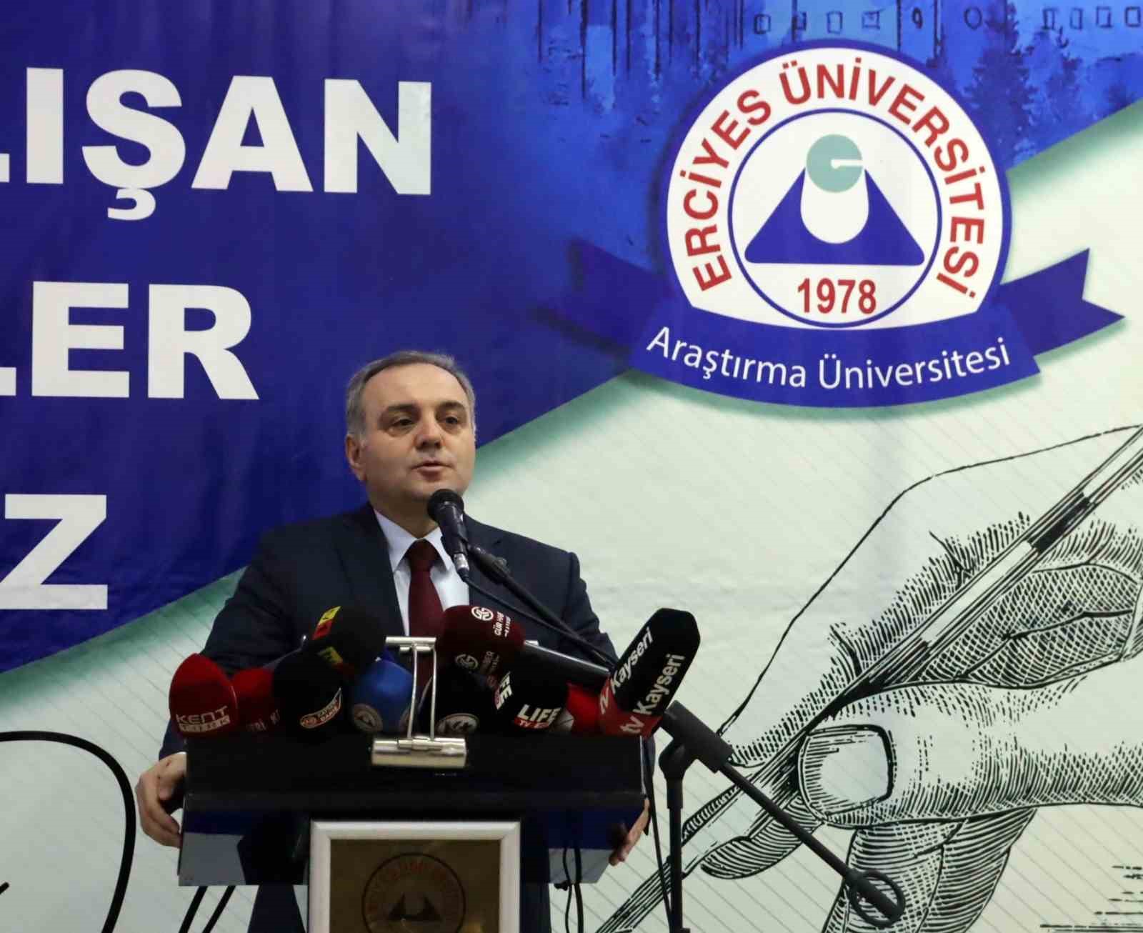 Fatih Altun: "Dünya çapında ilk 500’de üniversite olma yolunda parametrelerimizin yükseliyor"
