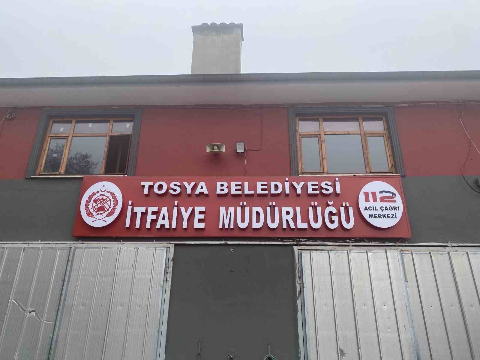 Tosya itfaiyesi bir yılda 31 bina yangınına müdahale etti