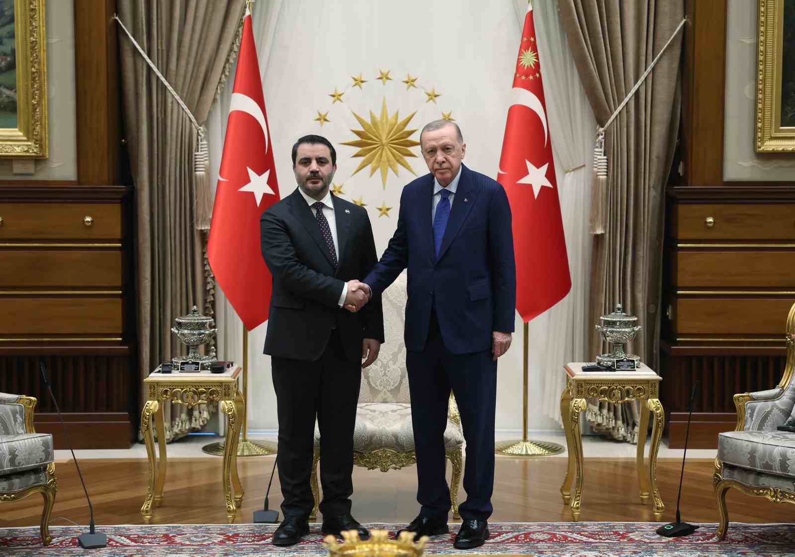 Cumhurbaşkanı Erdoğan, Suriye Dışişleri Bakanı Esad Hasan Şeybani’yi kabul etti.