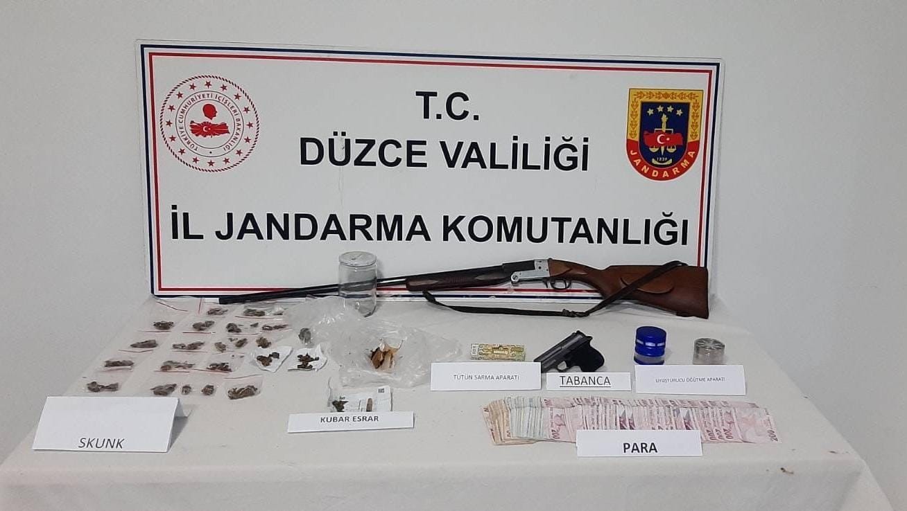 Düzce’de uyuşturucu operasyonu: 2 kişi tutuklandı