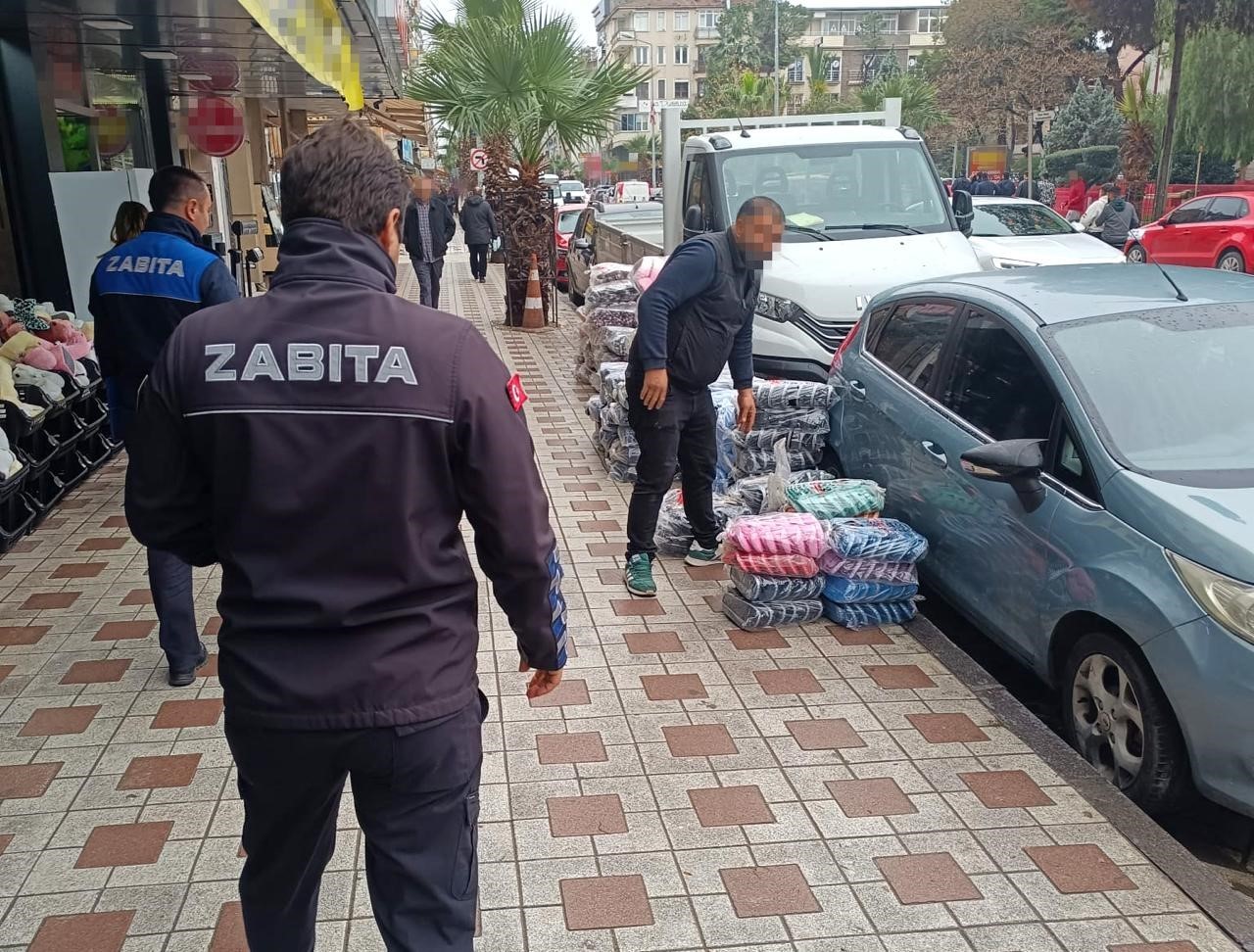 Turgutlu’da kaldırım işgalleri ve seyyara yönelik denetimler arttı