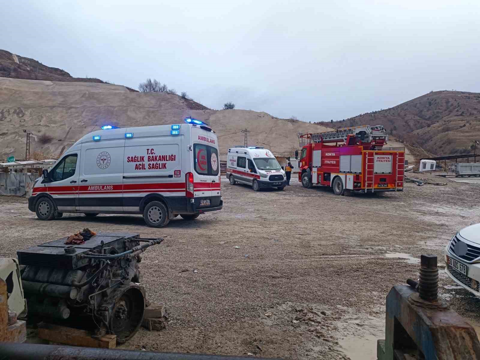 Baraj tünelinde vagon altında kalan işçi hayatını kaybetti
