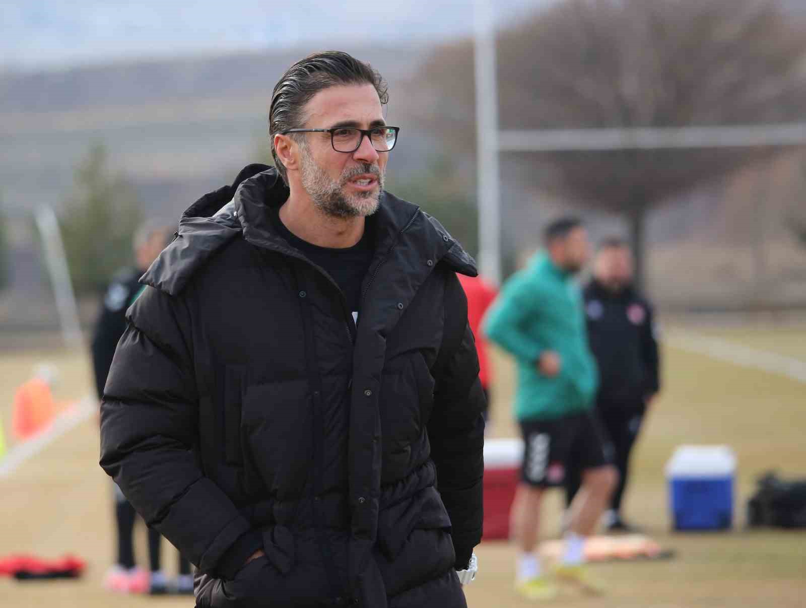 Ömer Erdoğan’dan, Rey Manaj açıklaması!