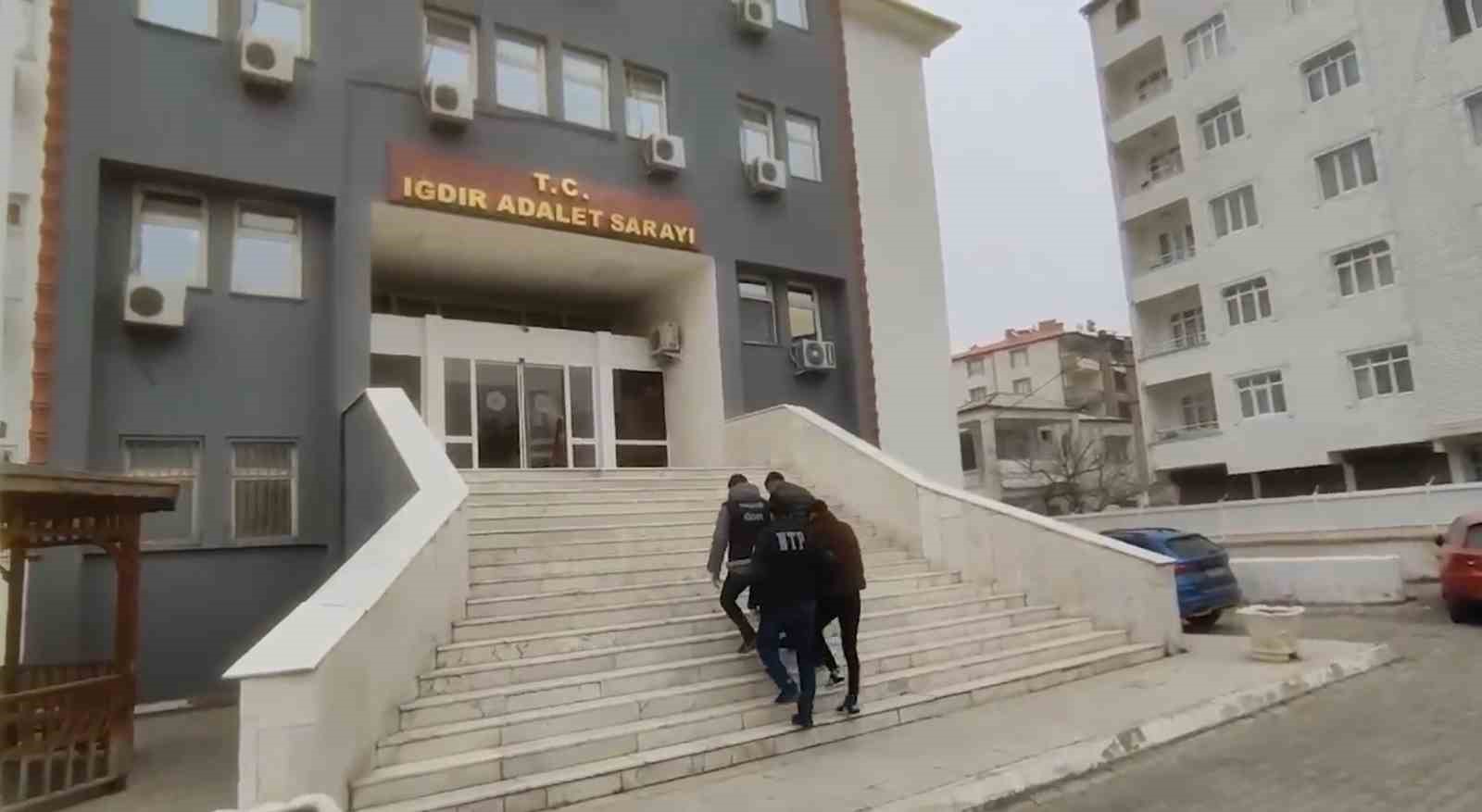Iğdır İl Emniyet M&uuml;d&uuml;rl&uuml;ğ&uuml;&rsquo;nden uyuşturucu ticareti operasyonu
