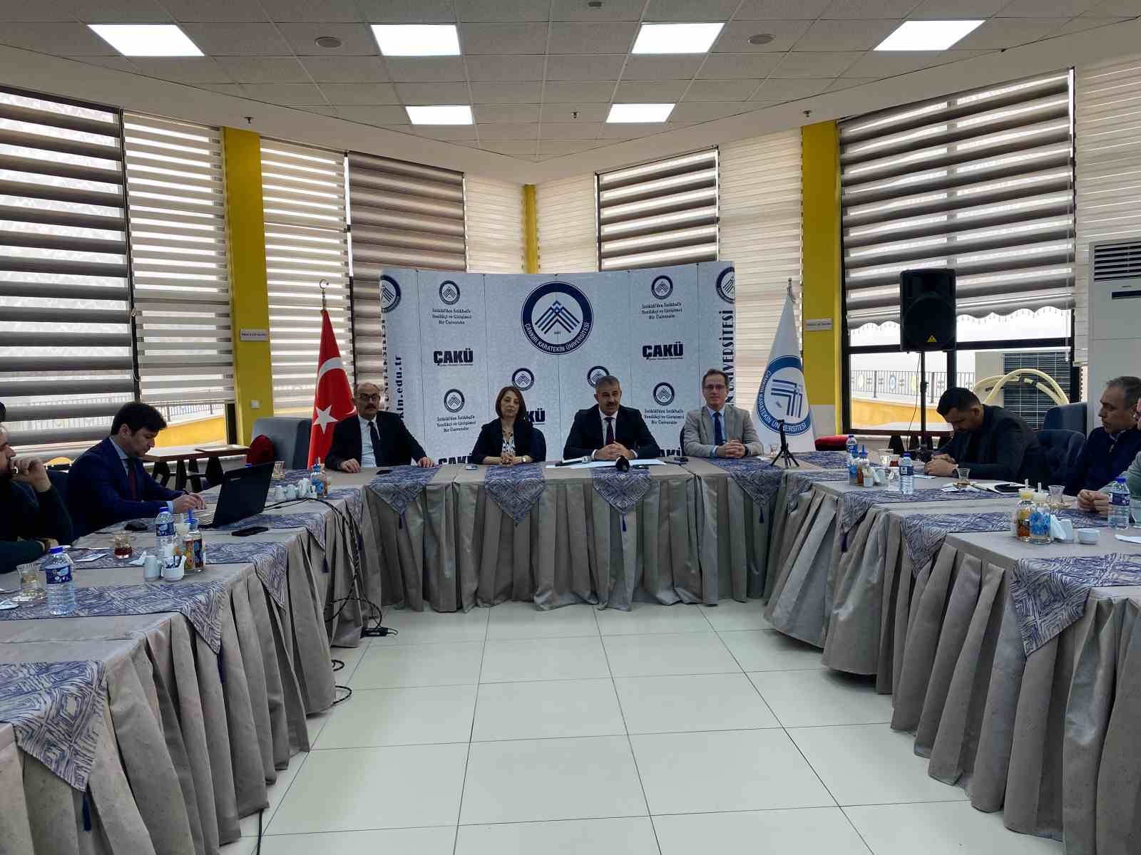 Rekt&ouml;r &Ccedil;ift&ccedil;i: "&Ccedil;AK&Uuml; Suriye&rsquo;nin yeniden yapılanması noktasında, bir y&uuml;ksek&ouml;ğretim seferberliği i&ccedil;erisinde de olacaktır"
