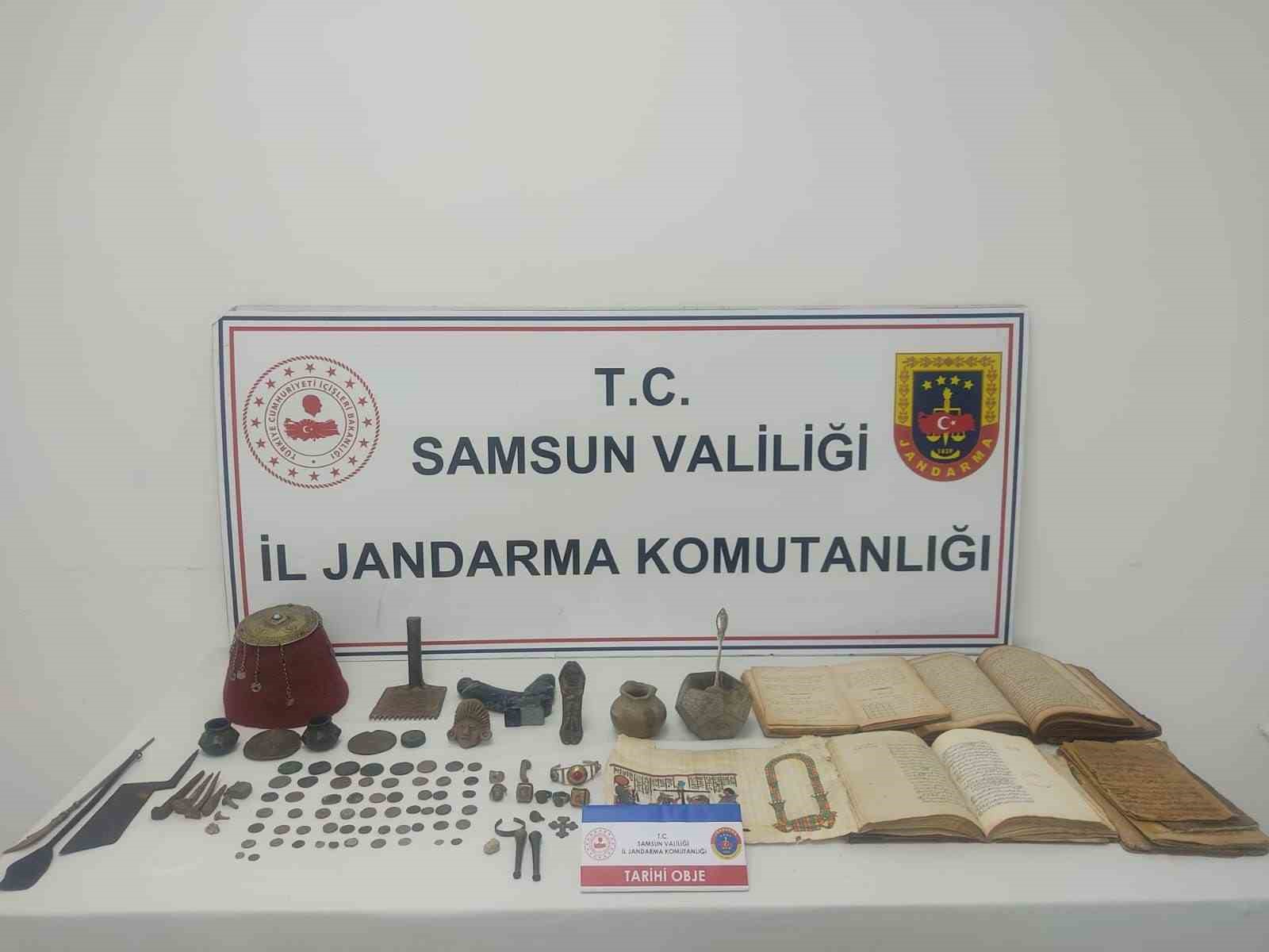 Samsun’da jandarma tarihi eser ele geçirdi