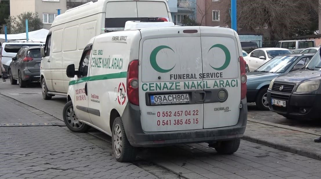 Günlerdir haber alınamayan yaşlı adam evinde ölü bulundu
