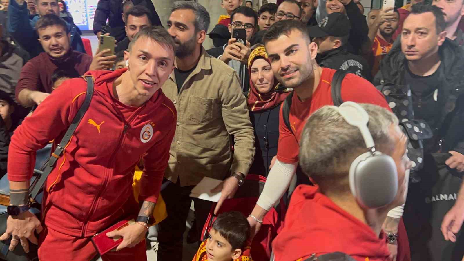 Galatasaray, Hatayspor maçı için Mersin’e geldi