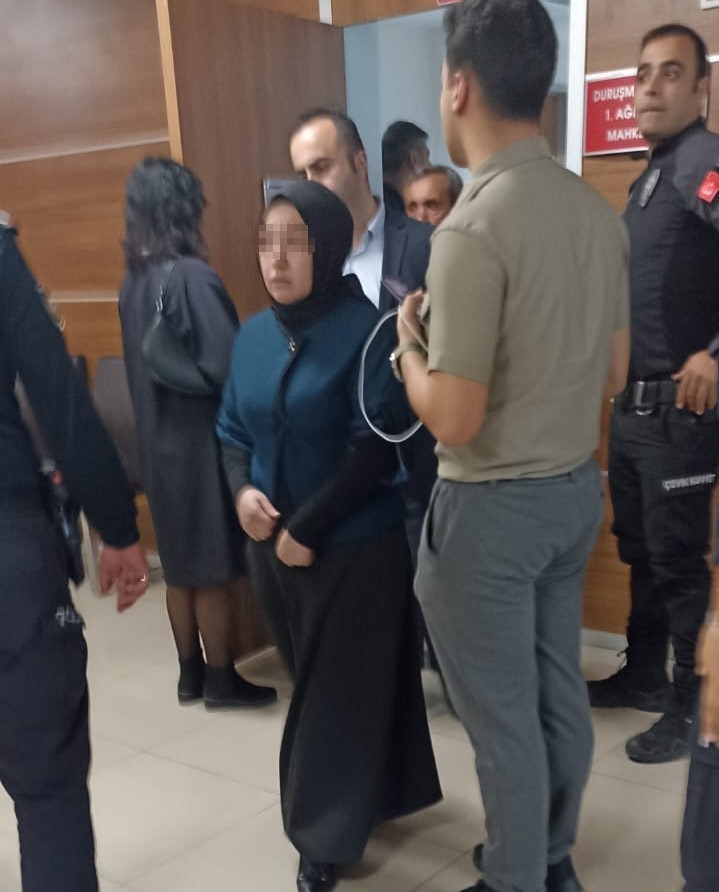 &Ccedil;ocuğu ezmişti, ev hapsi cezasının kaldırılmasını istedi
