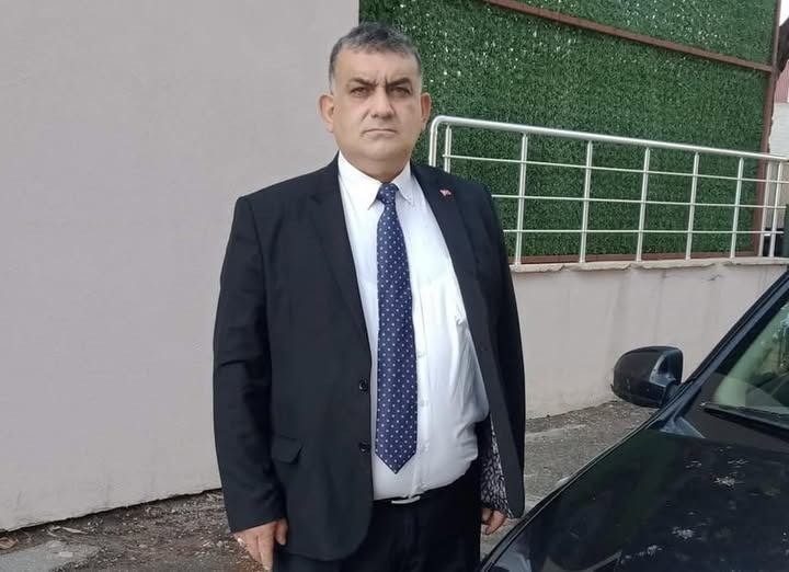 Kalp krizi ge&ccedil;iren s&uuml;r&uuml;c&uuml;n&uuml;n &ouml;ld&uuml;ğ&uuml; kaza g&uuml;venlik kamerasında
