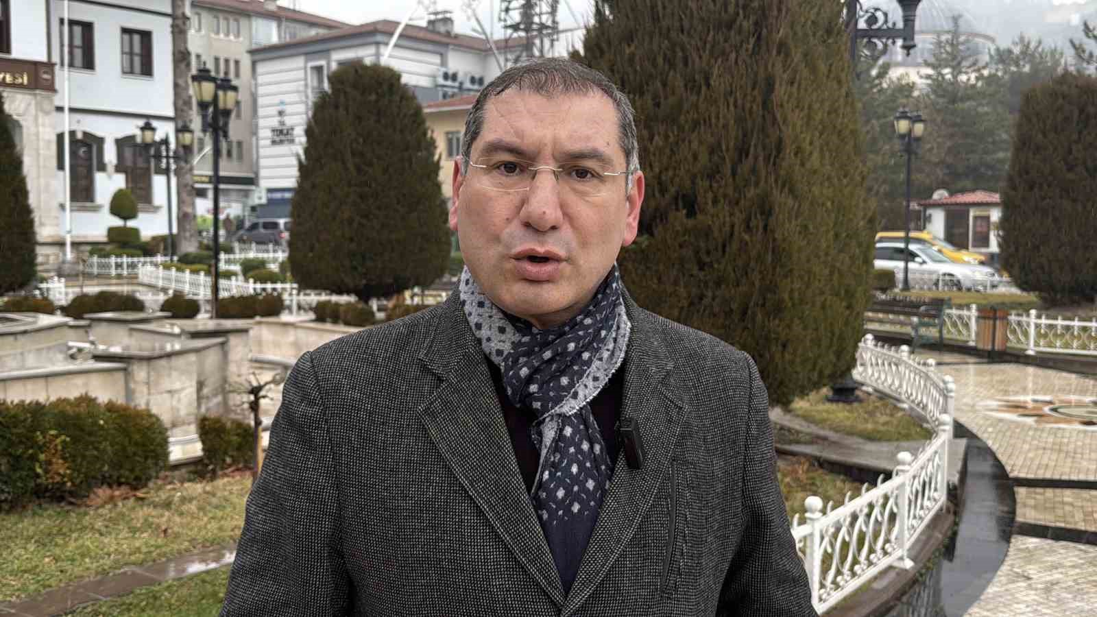 Yazın ara&ccedil;lara conta yaktıran, kışın da donduran &Ccedil;amlıbel Ge&ccedil;idi, planlanan t&uuml;nelle tarihe karışacak
