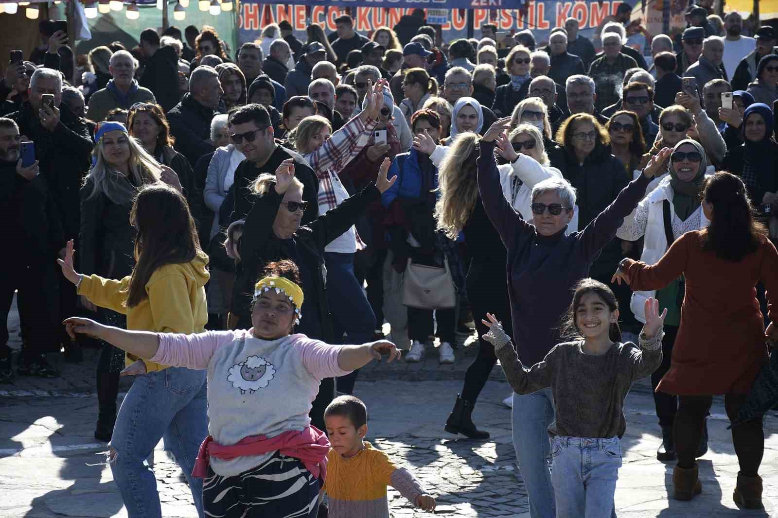 Kuşadası’nda Karadeniz rüzgarı esmeye başladı