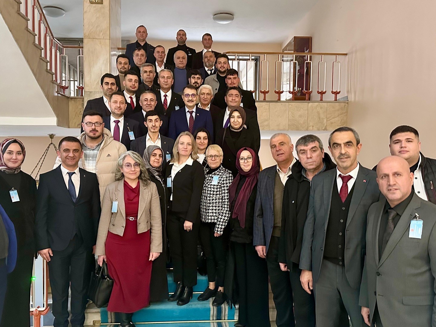 AK Parti teşkilatından Ankara &ccedil;ıkartması
