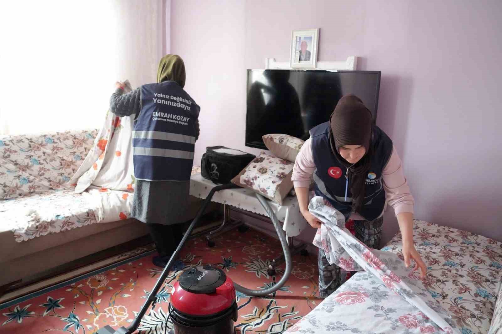 Engelli ve 65 yaş &uuml;st&uuml; vatandaşlara &ldquo;&ouml;zel hizmet"
