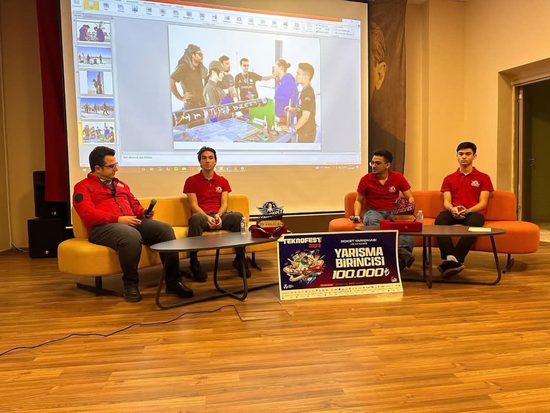 Teknofest birincileri, Çal’da gençlerle buluştu