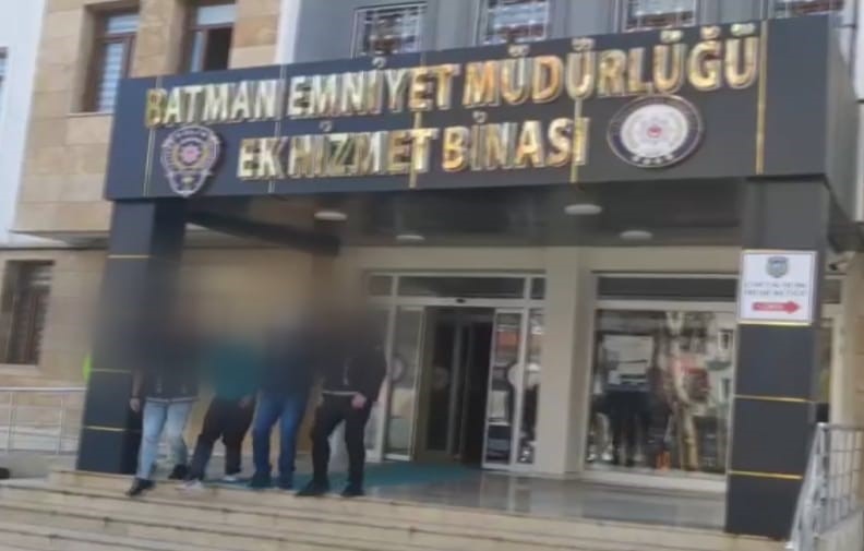 Batman’da hırsızlık olaylarına karışan 2 şüpheli tutuklandı