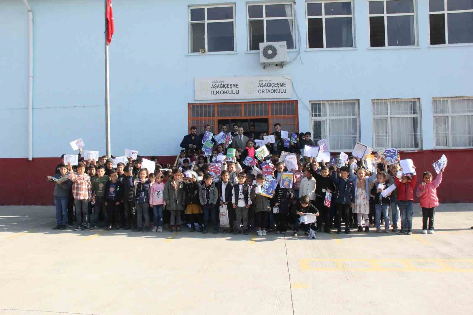 Cizre&rsquo;de 45 bin 969 &ouml;ğrenci karne heyecanı yaşadı
