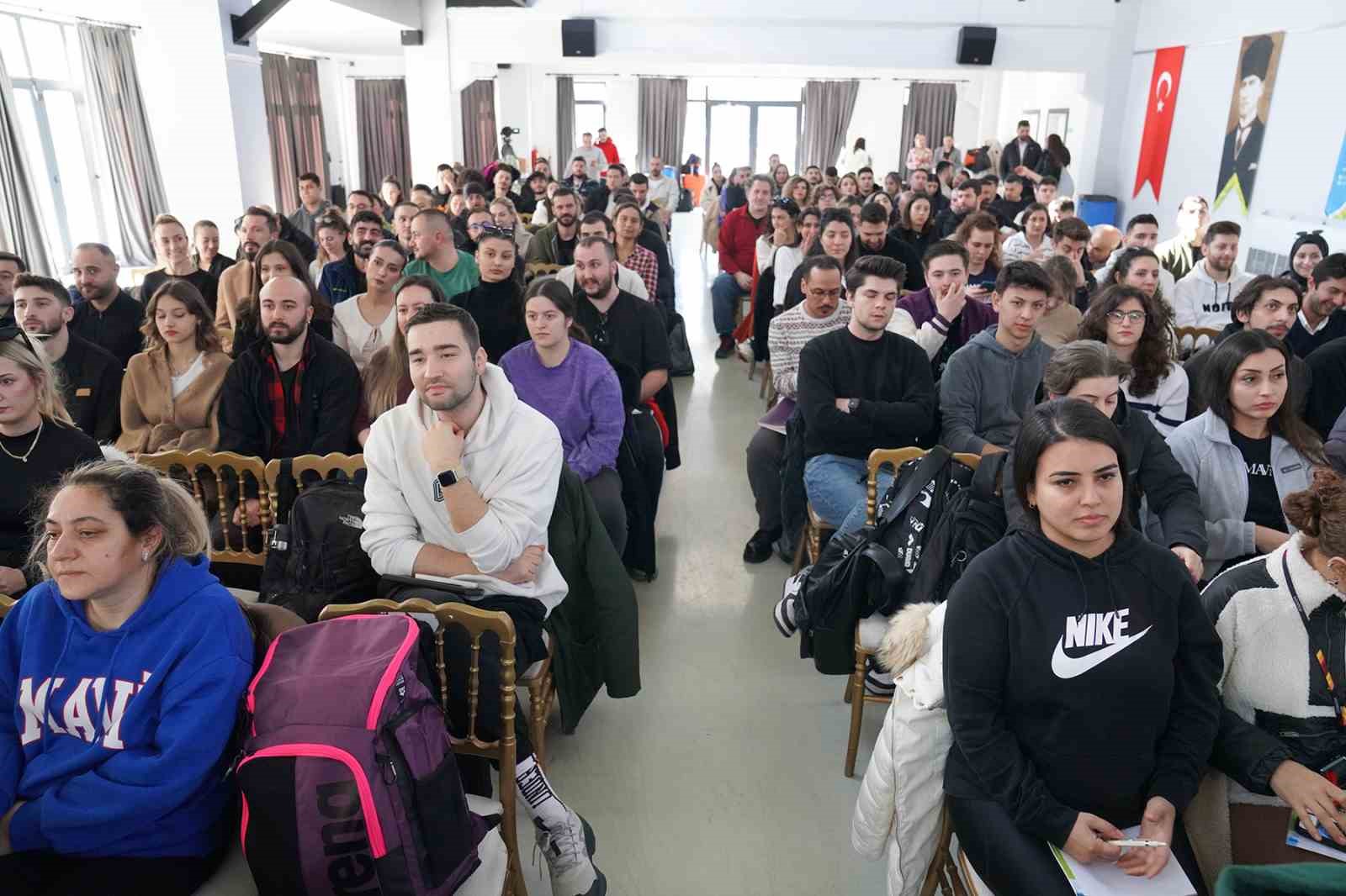 Tepebaşı’nda Antrenör Gelişim Semineri