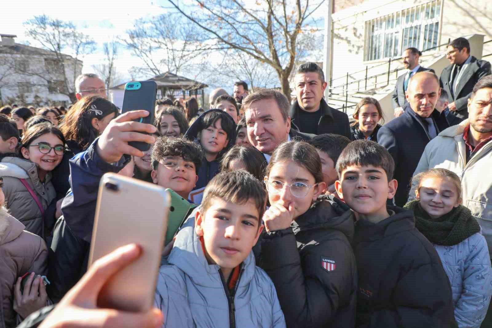 Erzincan’da karne töreni