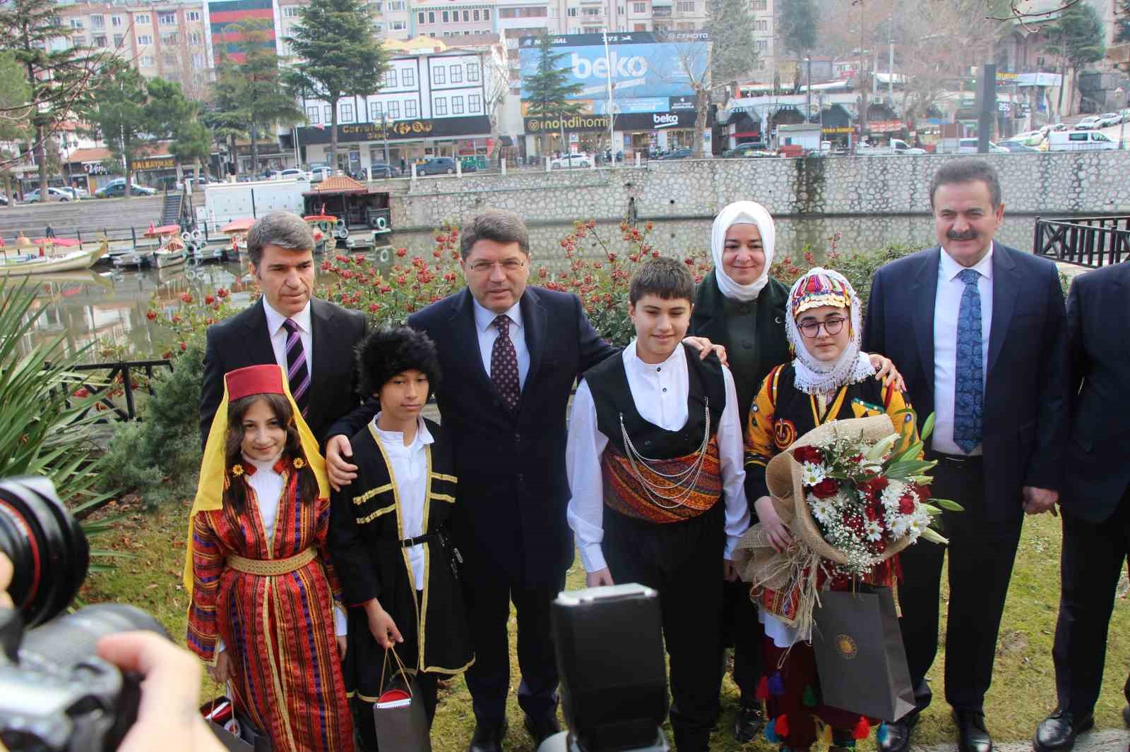 Adalet Bakanı Yılmaz Tunç Amasya’da