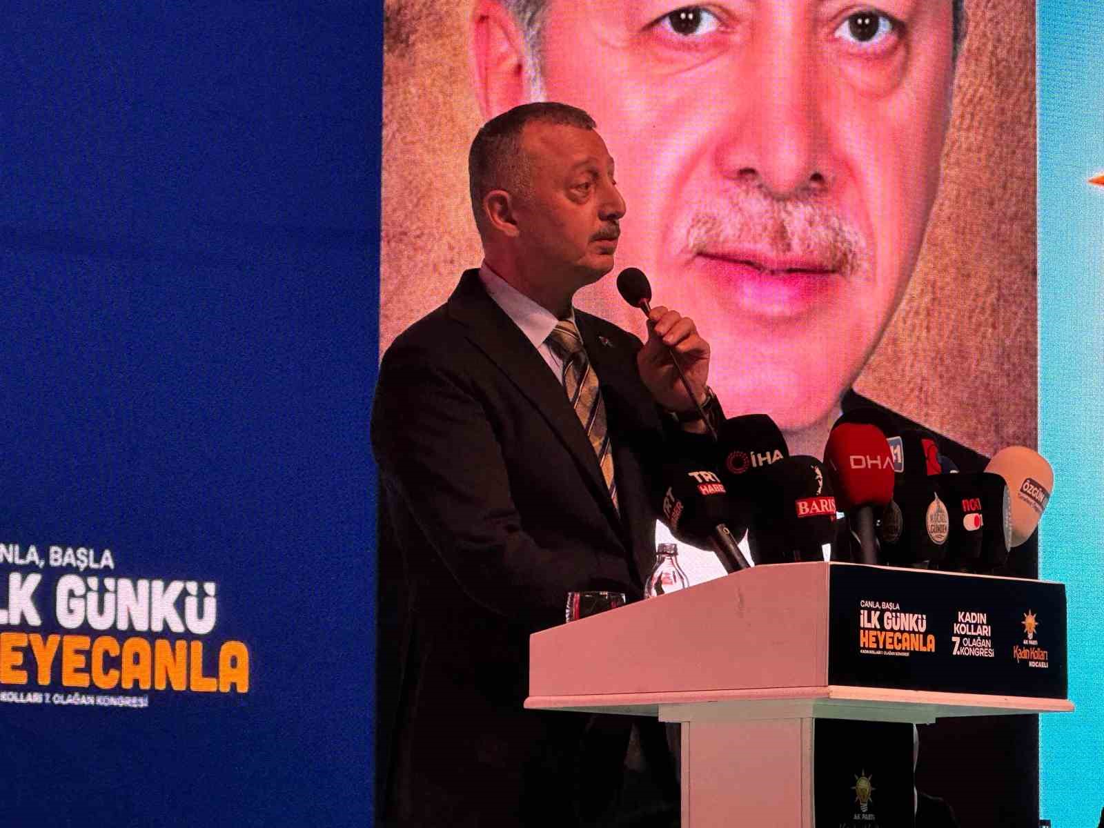 Başkan Büyükakın’dan İmamoğlu’na: &quot;Senin makyajını akıtmaya devam edeceğiz&quot;