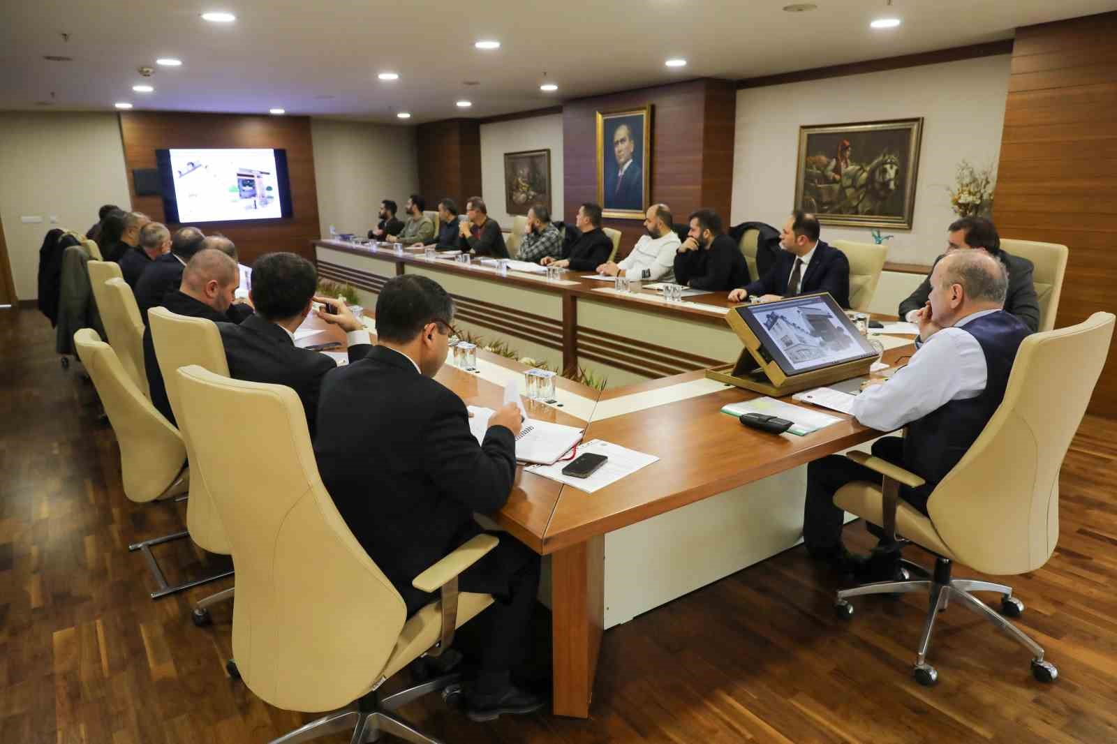 Kızılay meydanı i&ccedil;in 3 alternatif
