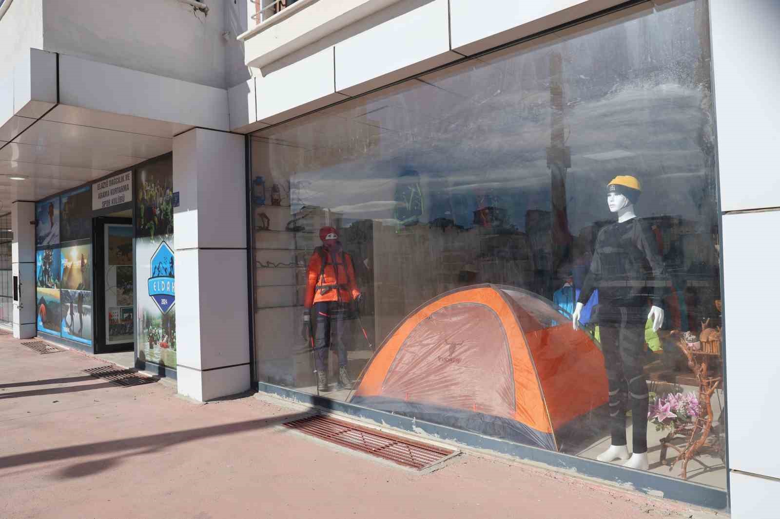 Elazığ&rsquo;da Dağcılık ve Arama Kurtarma Spor Kul&uuml;b&uuml; a&ccedil;ılışı ger&ccedil;ekleştirildi
