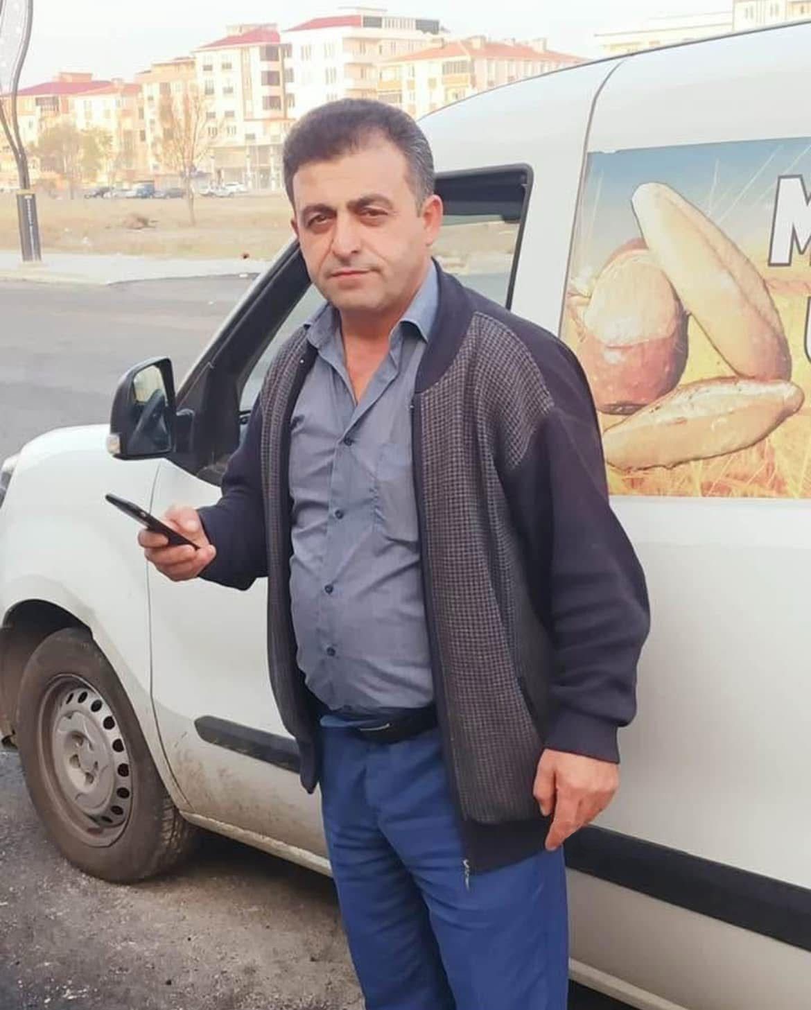 Şarampole yuvarlanan otomobilin s&uuml;r&uuml;c&uuml;s&uuml; hayatını kaybetti
