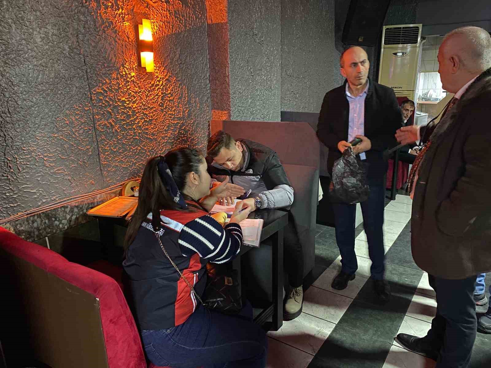 Ataşehir&rsquo;de sahte ve ka&ccedil;ak alkol denetimi
