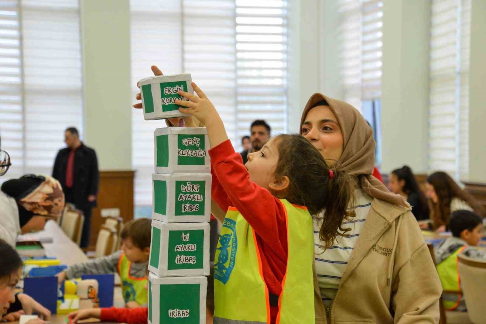 BŞEÜ’de minik öğrencilere ’Materyal Geliştirme ve Uygulama’ etkinliği düzenlendi