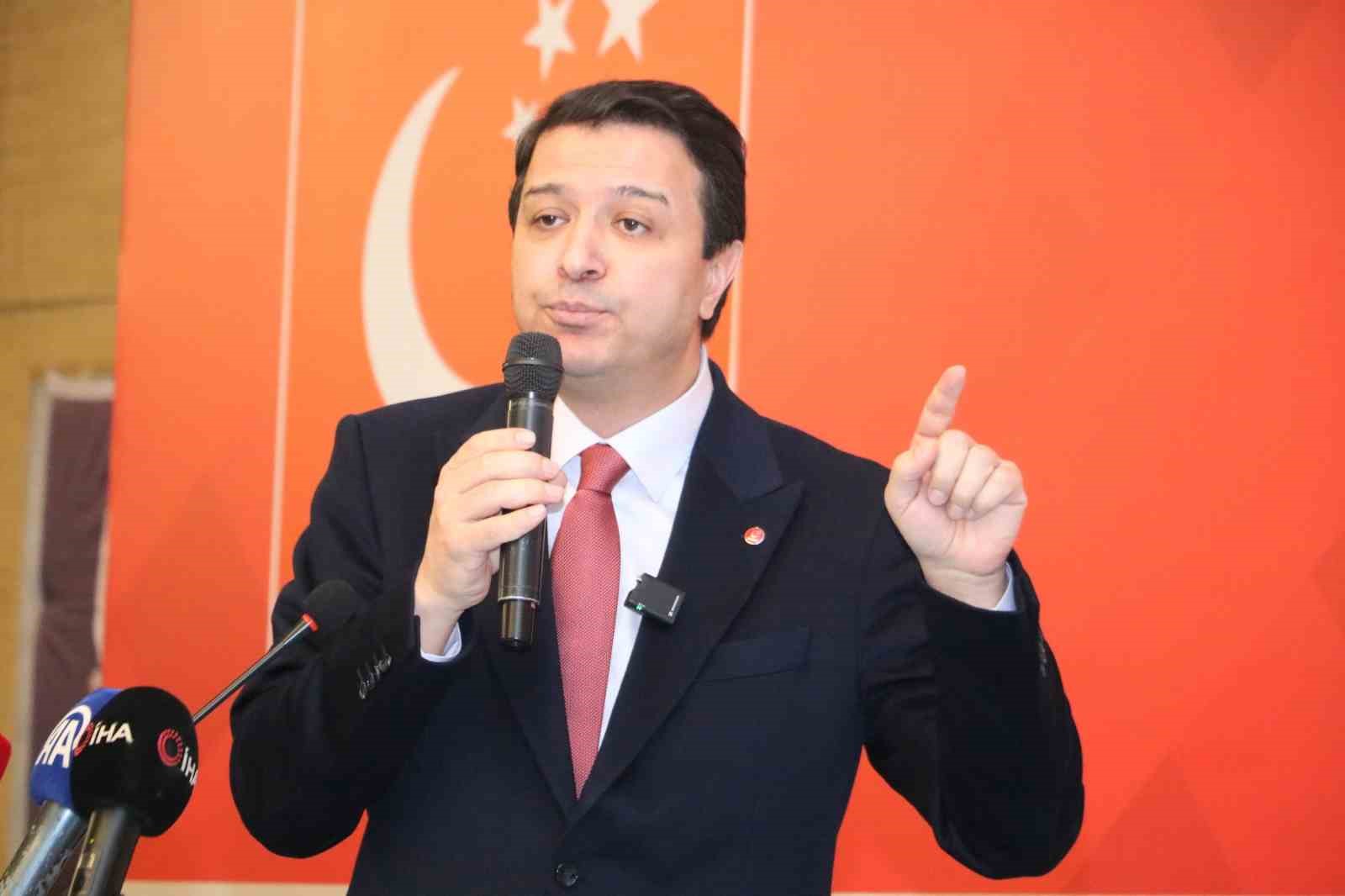 SP lideri Arıkan: “Türkiye’yi bekleyen en büyük tehlike hiç şüphesiz ailesiz bir toplumdur”