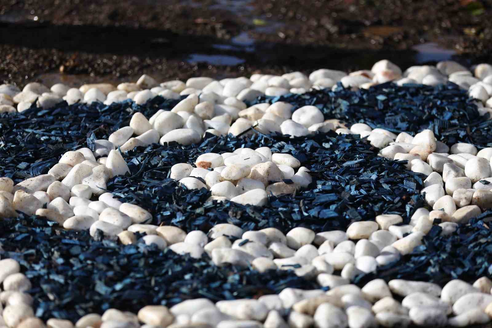 Kepez Belediyesi&rsquo;nden Osmanlı Bah&ccedil;esi&rsquo;nde peyzaj &ccedil;alışması
