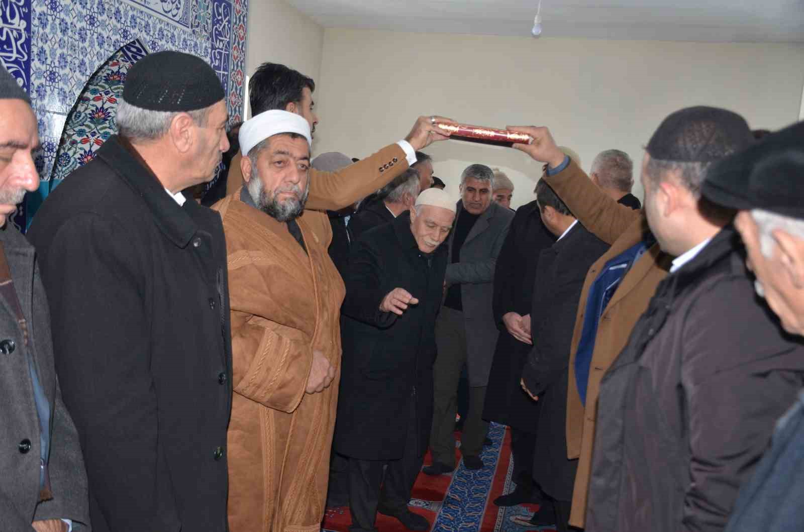 Kardeşler arasındaki kan davası barışla sonu&ccedil;landı
