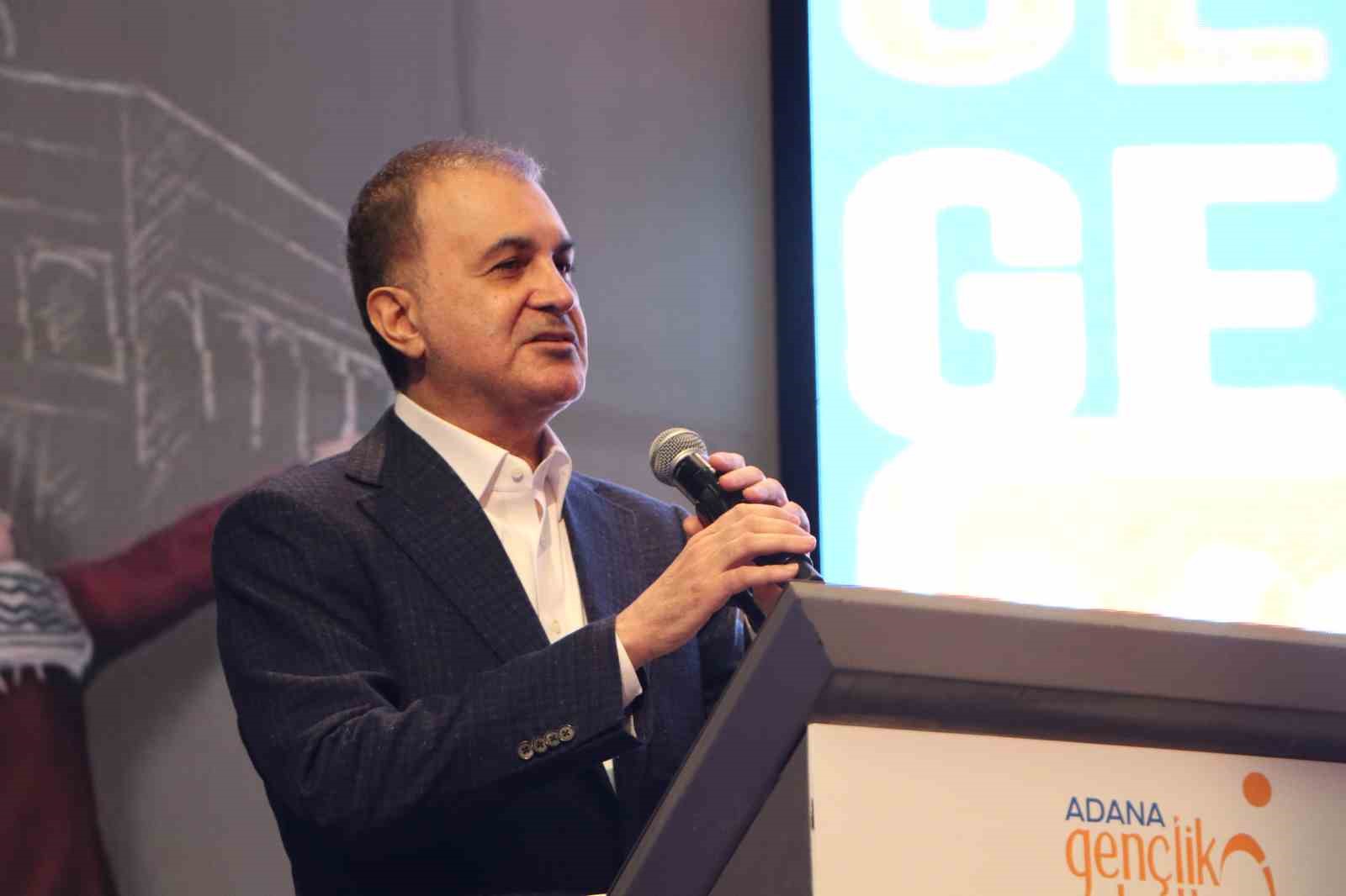 AK Parti S&ouml;zc&uuml;s&uuml; &Ccedil;elik: &ldquo;Yan hakem kırmızı kart g&ouml;steremez&rdquo;
