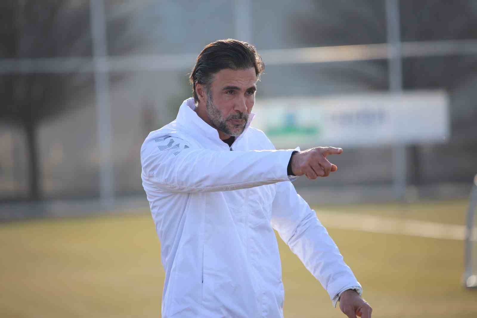 &Ouml;mer Erdoğan&rsquo;ın, Trabzonspor&rsquo;a karşı şansı tutmuyor
