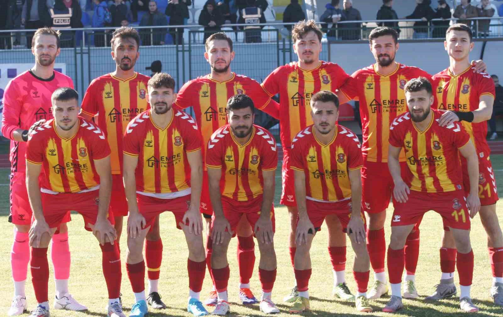 Boz&uuml;y&uuml;k istediği galibiyeti alamadı
